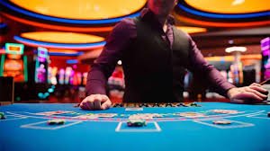 rryy Infinite Blackjack dealer action sequence showing card deal and settlement